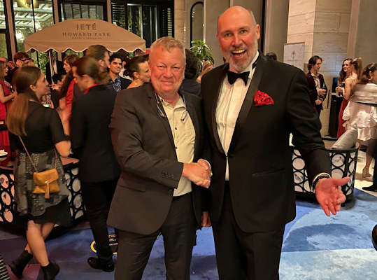 Parizel meets Peter Roaen at the reception after the opening night of the Dracula ballet by the Western Australia Ballet Company