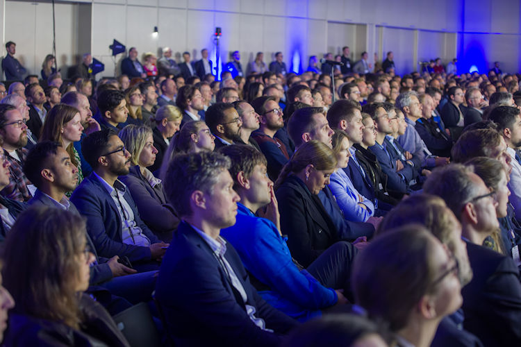 More than 4,000 onsite registrants turned up on the first day of RöKo 2023. There are also an estimated 5,000 online attendees.